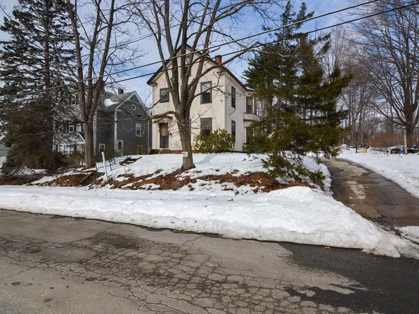 12 Beacon St, Leominster, MA 01453