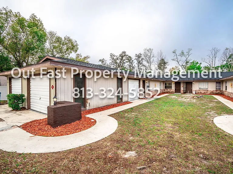 1273 Sylvia Ave — Photo 1