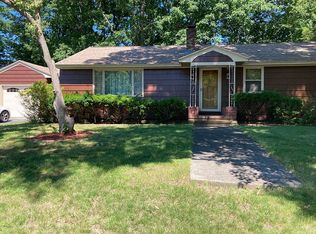 105 Moody St, North Andover, MA 01845