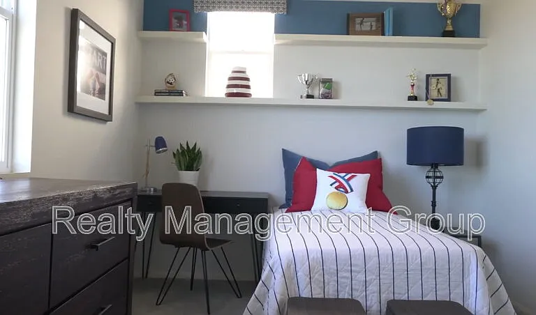 1445 Suwerte Ave #5 — Photo 9