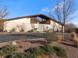 912 Cherry Hill Ln, El Paso, TX 79912