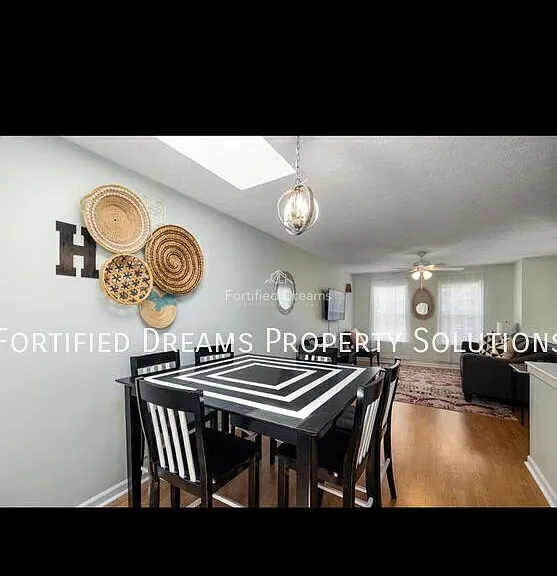 5804 Hadrian Dr — Photo 2