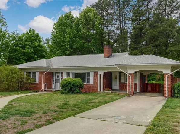 1320 McGehee St, Reidsville, NC 27320