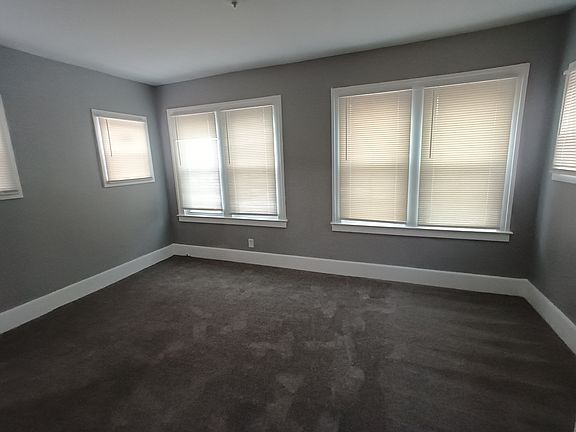 4th image of 12511 Rosemary St
