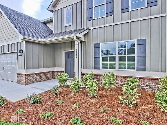 3rd image of 217 Lilla Ct