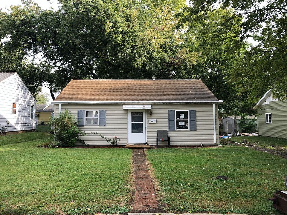 1st image of 620 Woodlawn Ave
