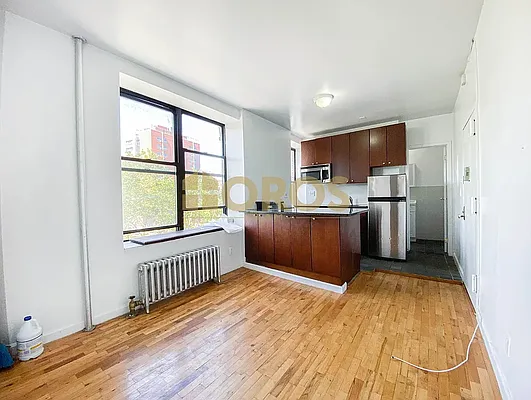 Rented by City Connections Realty | media 11