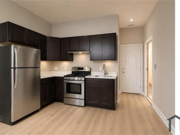22 N Pulaski Rd, Chicago, IL