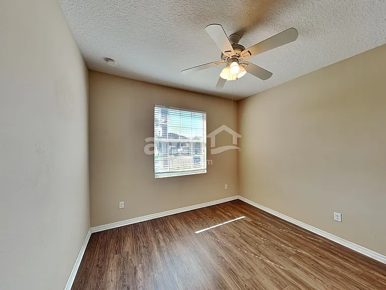 404 Britton Shores Ct — Photo 14