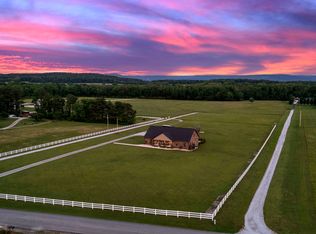 60 Peachtree Ln, Decherd, TN 37324