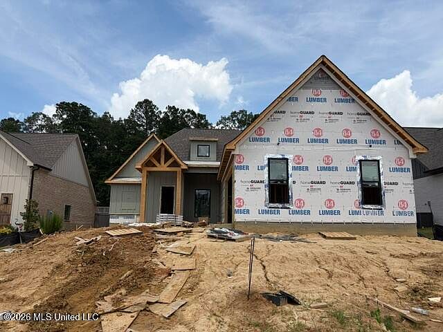 1st image of 157 Bronson Bnd