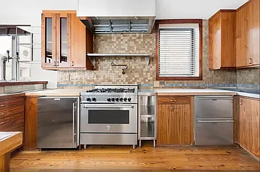 Rented by Living New York