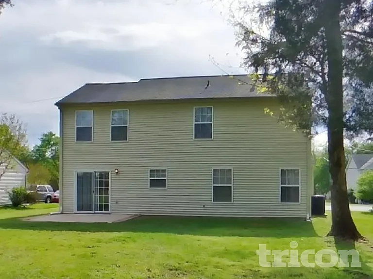1689 Eagle Trace Dr — Photo 19