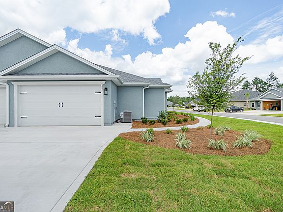 3rd image of 177 The Villas Way