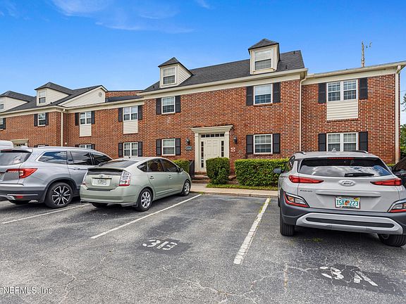 2nd image of 4915 BAYMEADOWS Road #3C