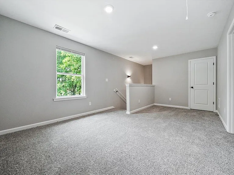 2844 Nathan Ave — Photo 23