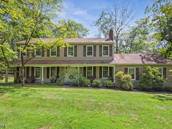 1 Golden Corner Way, Randolph Twp., NJ 07869