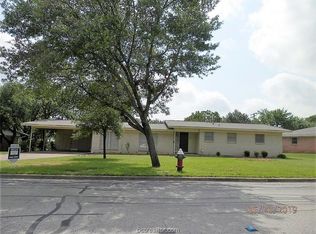 201 Redbud St, Bryan, TX 77801