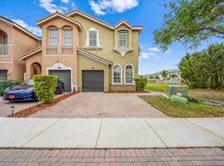 2595 SE 13th Ct, Homestead, FL 33035