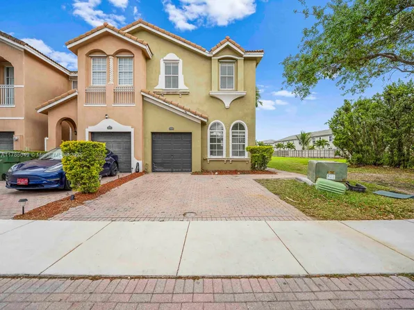 2595 SE 13th Ct, Homestead, FL 33035