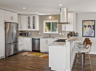 348 Pine Ave, Pacific Grove, CA 93950
