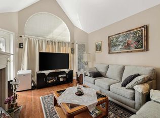 7435 121a St #408, Surrey, BC V3W 0W8