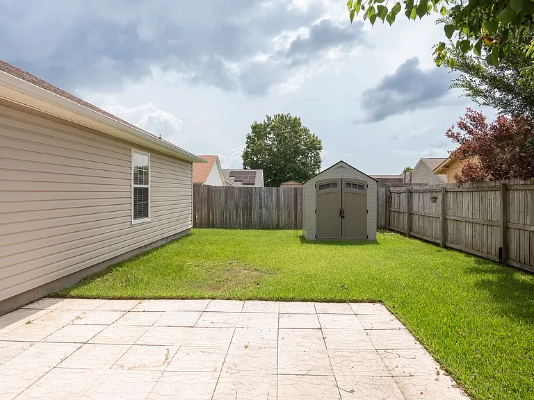 617 Hanley Downs Dr — Photo 28