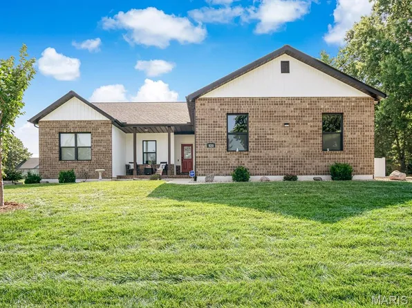 920 Evansville Ave, Waterloo, IL 62298