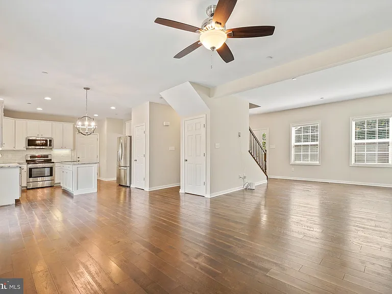 6348 Quinn Rd — Photo 5