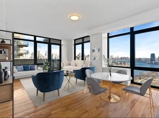 34-46 Vernon Blvd #W1701, Astoria, NY 11106