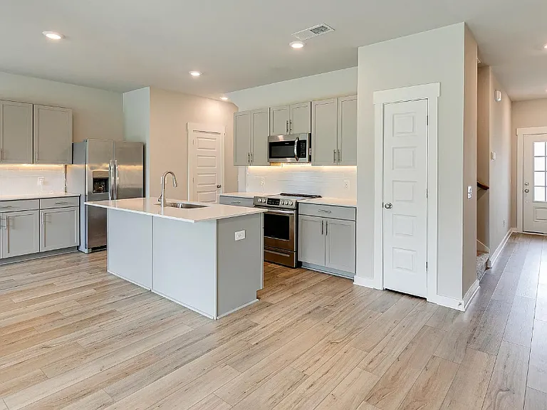 2118 Nectar Ln — Photo 6