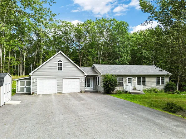 27 Ruby Ridge Road, Winthrop, ME 04364