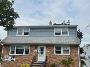 92 Seger Ave, Clifton, NJ 07011