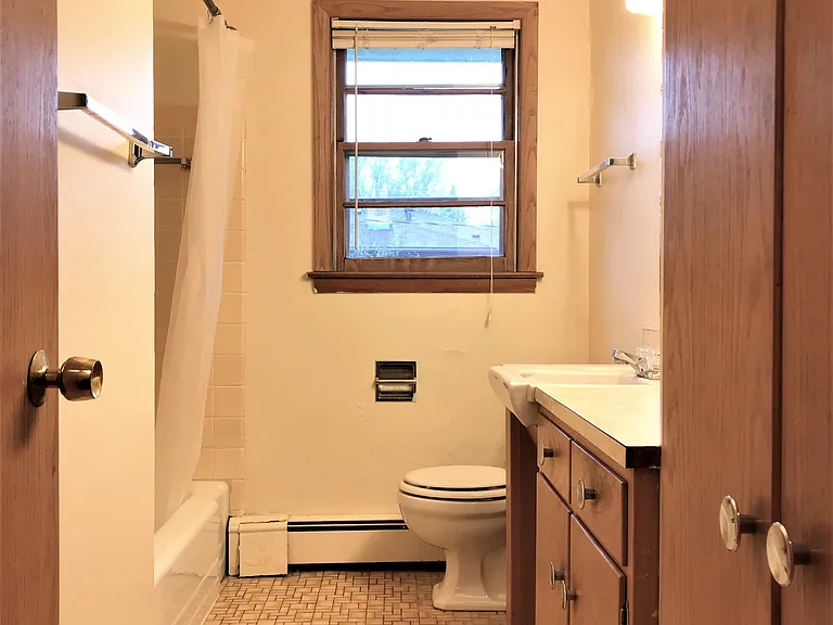 410 Pawling St — Photo 25