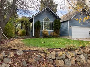 297 NE Alpenview Ln, Bend, OR 97701