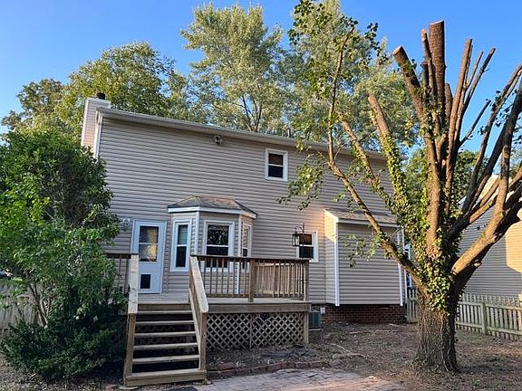 2nd image of 13605 Danbury Dr