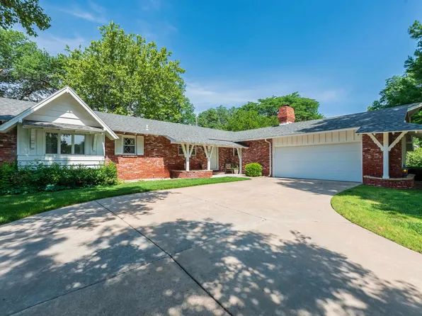 1413 N Armour Ln, Wichita, KS 67206