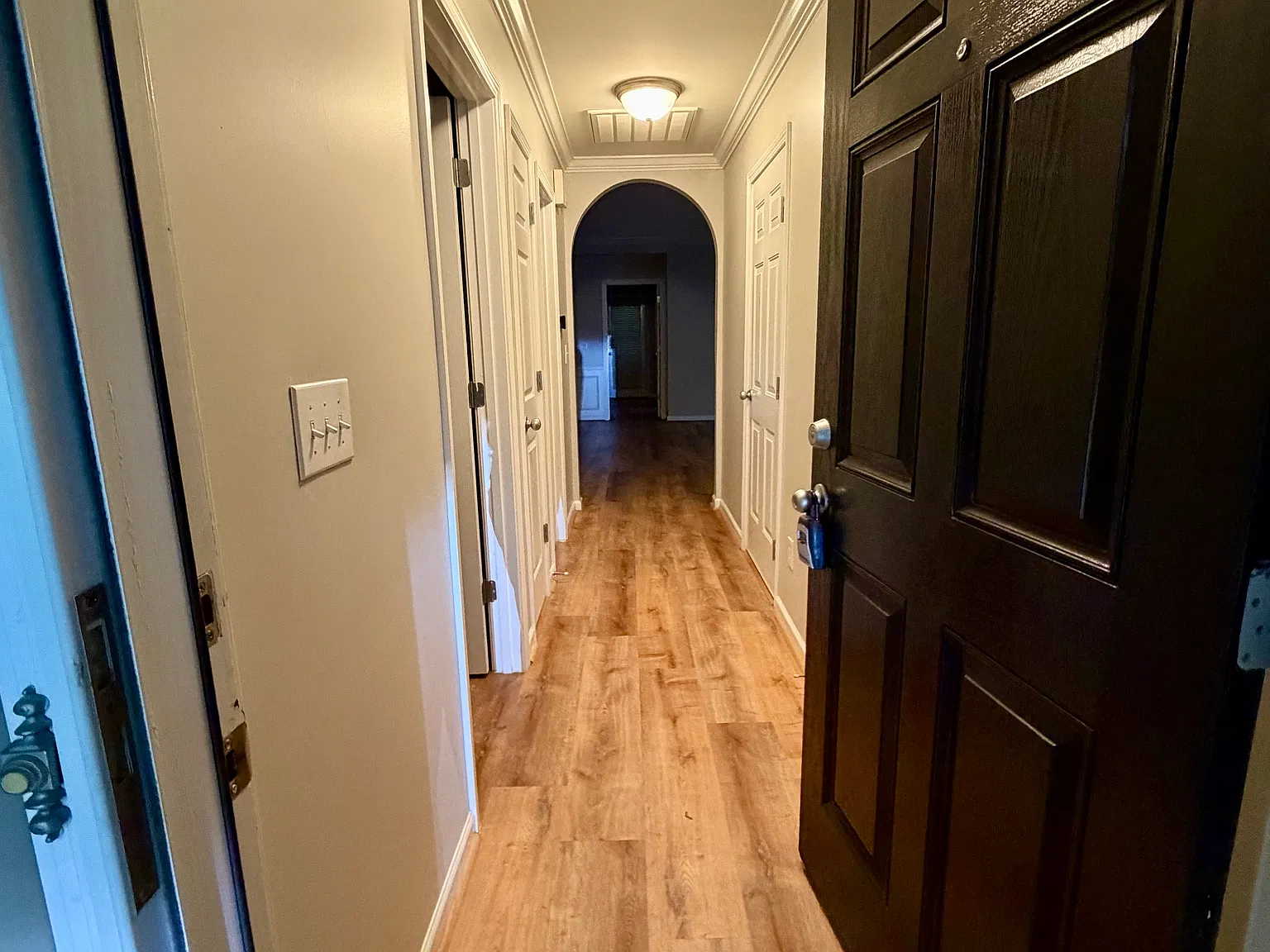 2 bed, 1229 sqft, $1,600 — Photo 3