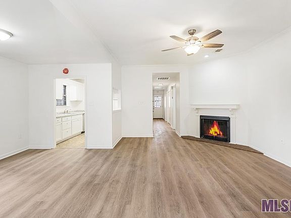 2nd image of 5084 Cumberland Cove Dr