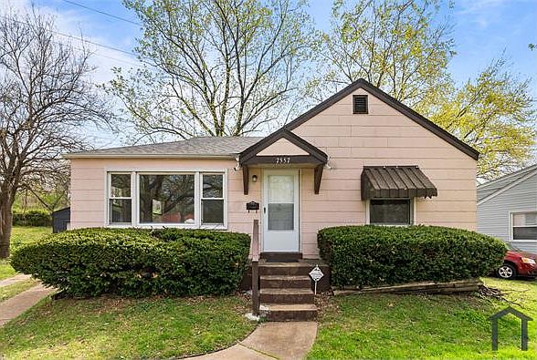 1st image of 7557 Haywood Dr