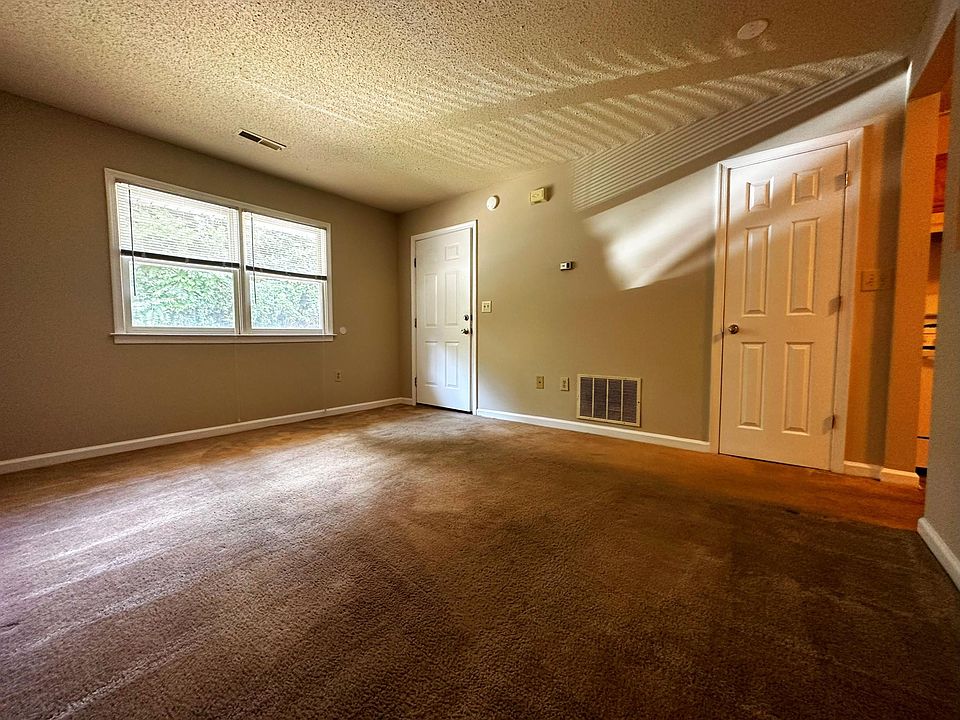 116 Carman Ave APT 10, Waynesboro, VA 22980 Zillow