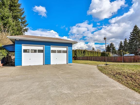 4th image of 16830 40th Ave S
