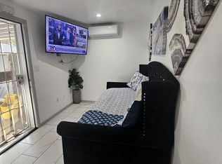 124 1/2 E 135th St, Los Angeles, CA 90061