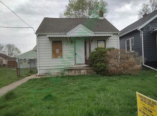 2051 N Gale Ave, Peoria, IL 61604