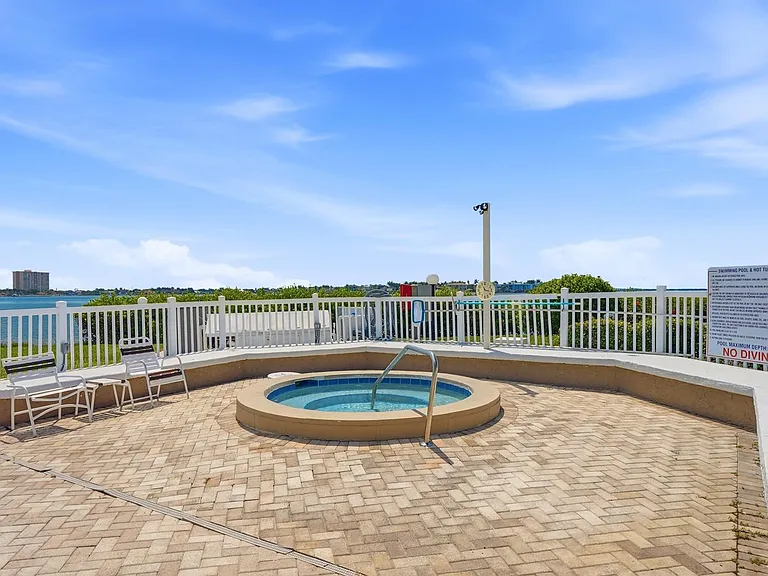 6105 Palma Del Mar Blvd S #219 — Photo 11
