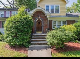 240 Parker Ave, Maplewood, NJ 07040