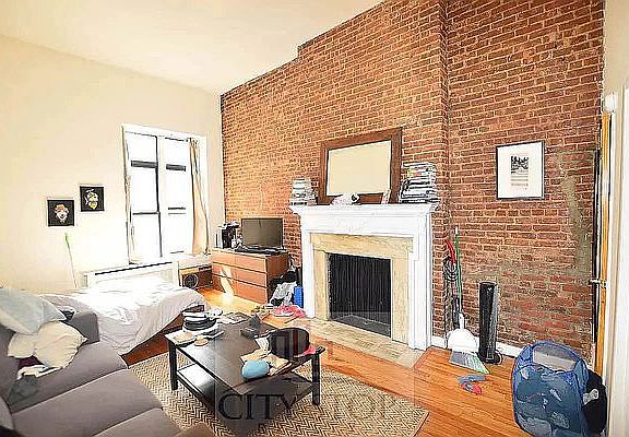 2nd image of 8 W 75th St APT 1