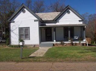 104 N 11th Ave, Hattiesburg, MS 39401