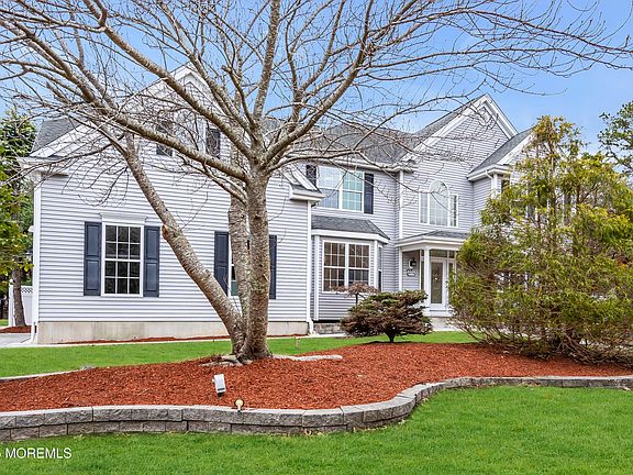 2nd image of 39 Cypress Lane
