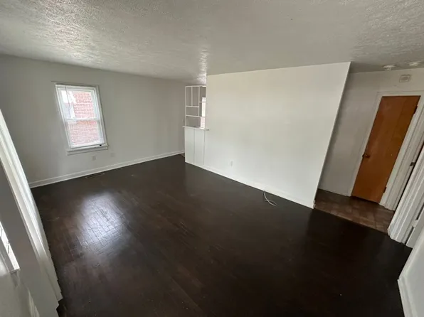 4514 Winnrose Way, Louisville, KY 40211